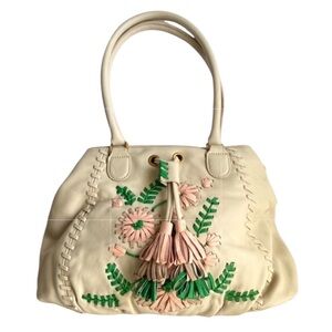 NEW‎ Isabella Fiore Buttery Cream Slouchy Leather Bag Boho Floral Whipstitching